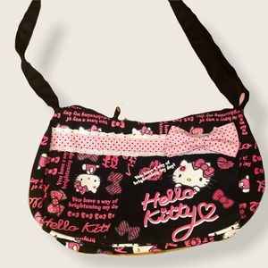 RARE AUTHENTIC HELLO KITTY HAND BAG PURSE. 😻
